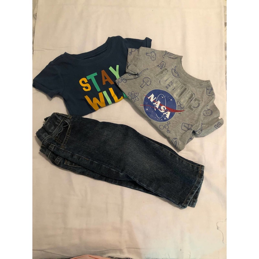 Boys clothing  Size 18-24 months